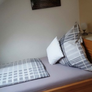 Schlafzimmer 2:  Schlafzimmer mit einem Schlafplatz
